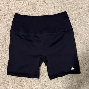 Alo shorts